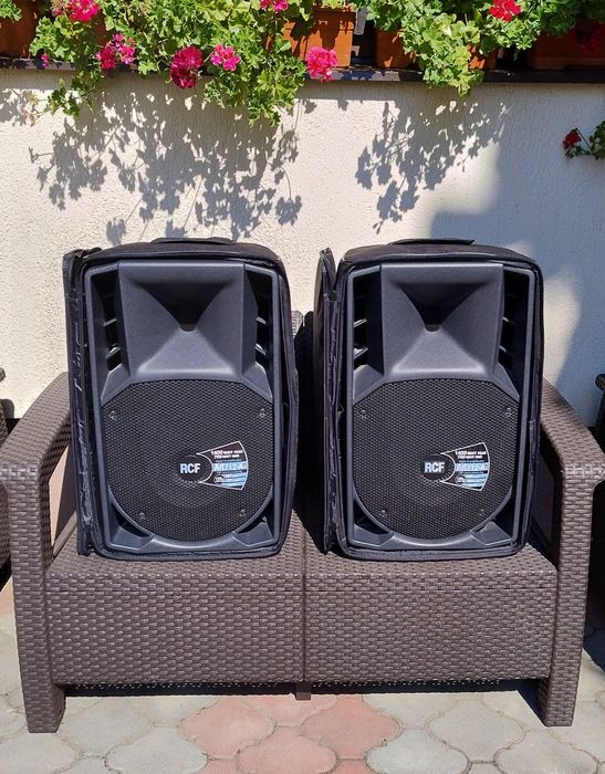 Mixer RCF pentru DJ, formație live, nuntă, botez