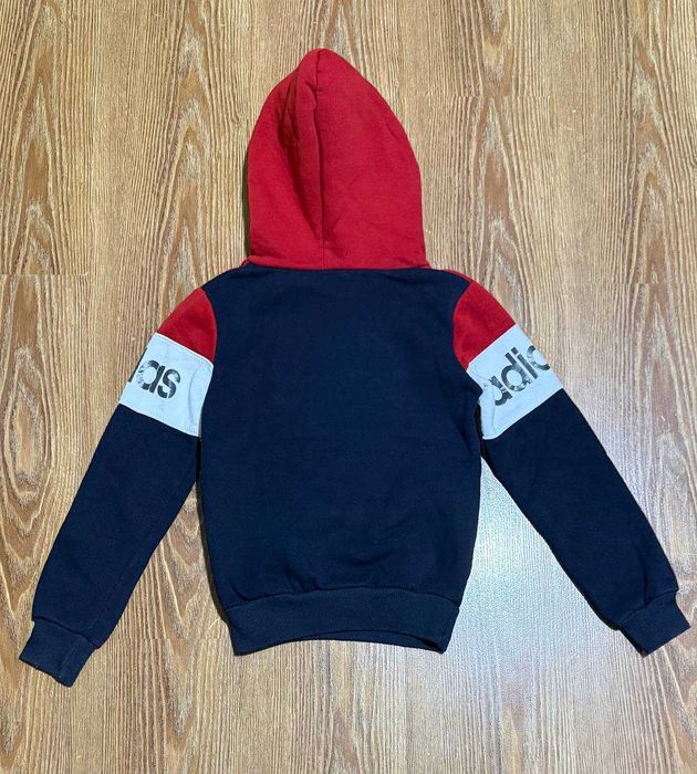 Спортивный костюм adidas