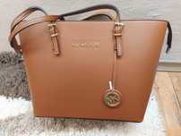 Дамска чанта Michael Kors.