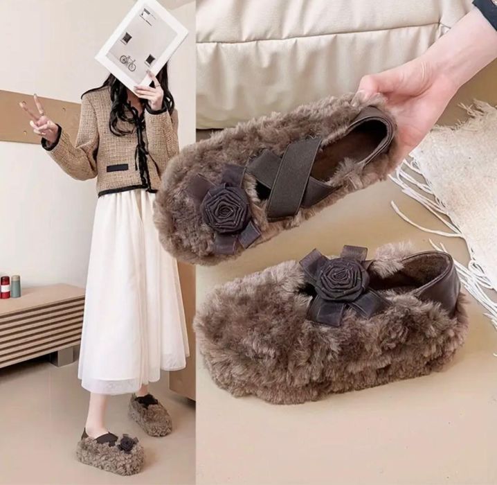 Продам новую зимнюю плюшевую обувь.