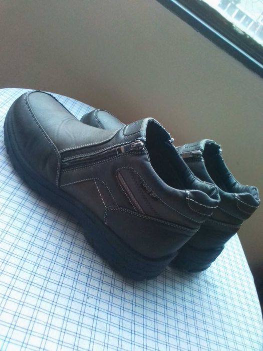 Мъжки кожени зимни обувки