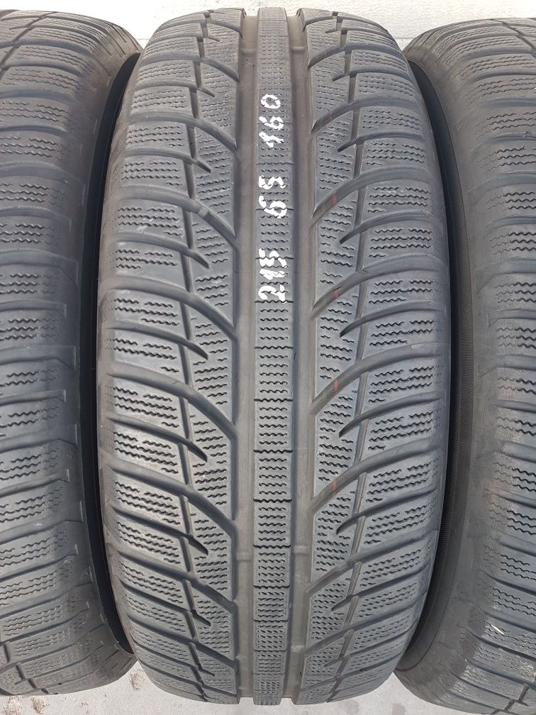 Зимни гуми 4 броя TOYO SnowProx S943 215 65 R16 дот 1015