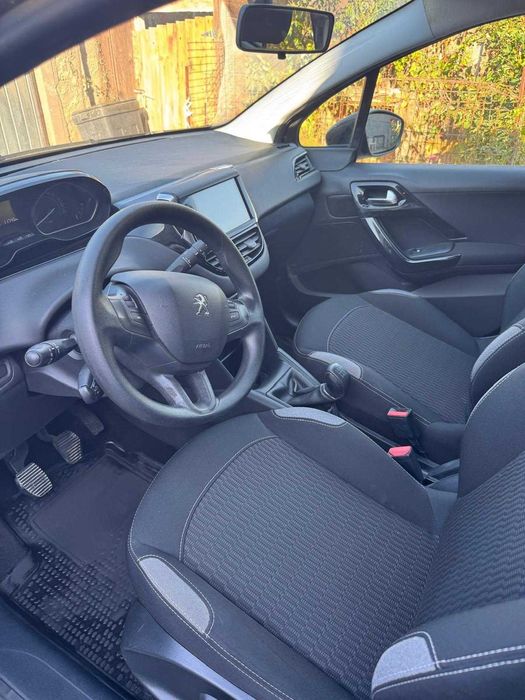 Vând Peugeot 208, An 2016, 1.5 Diesel, 95 CP