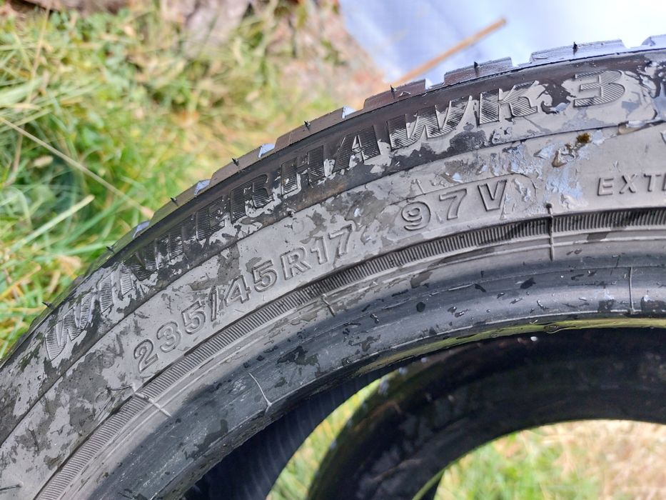 Cauciucuri Firestone WINTERHAWK 3 235/45 R17