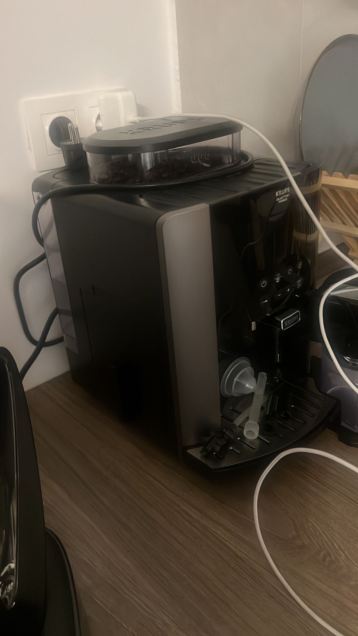 Espressor automat Krups Arabica Latte