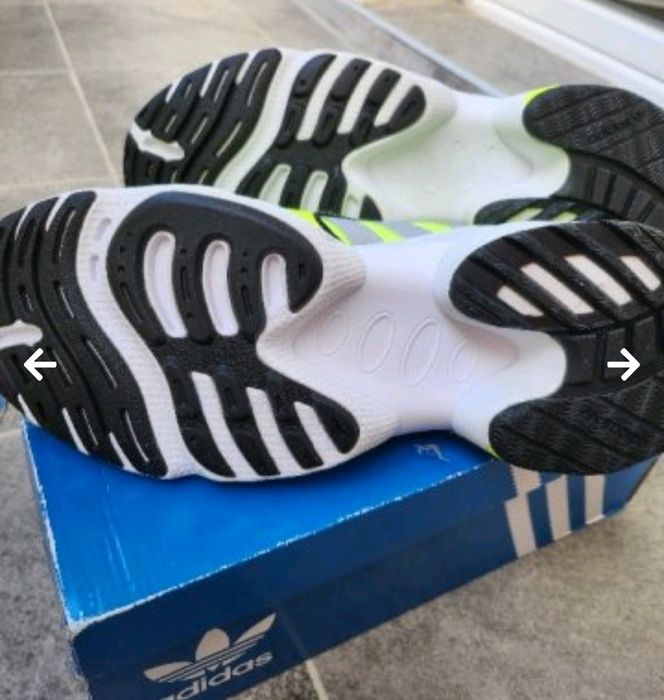 Маратонки " adidas "