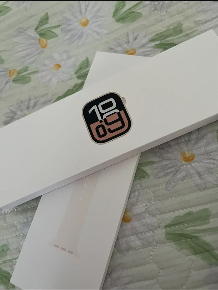 Продам Apple Watch 10