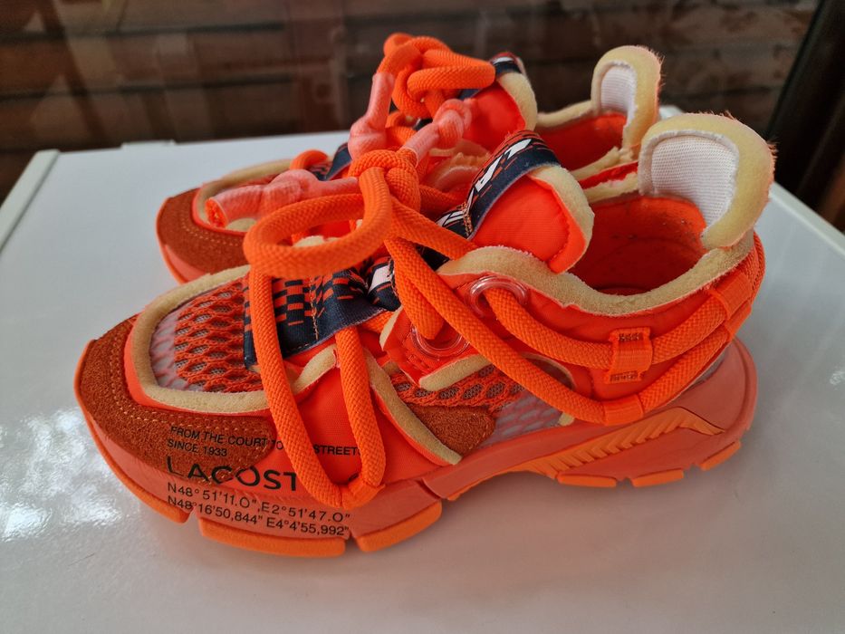 Adidasi Lacoste portocalii
