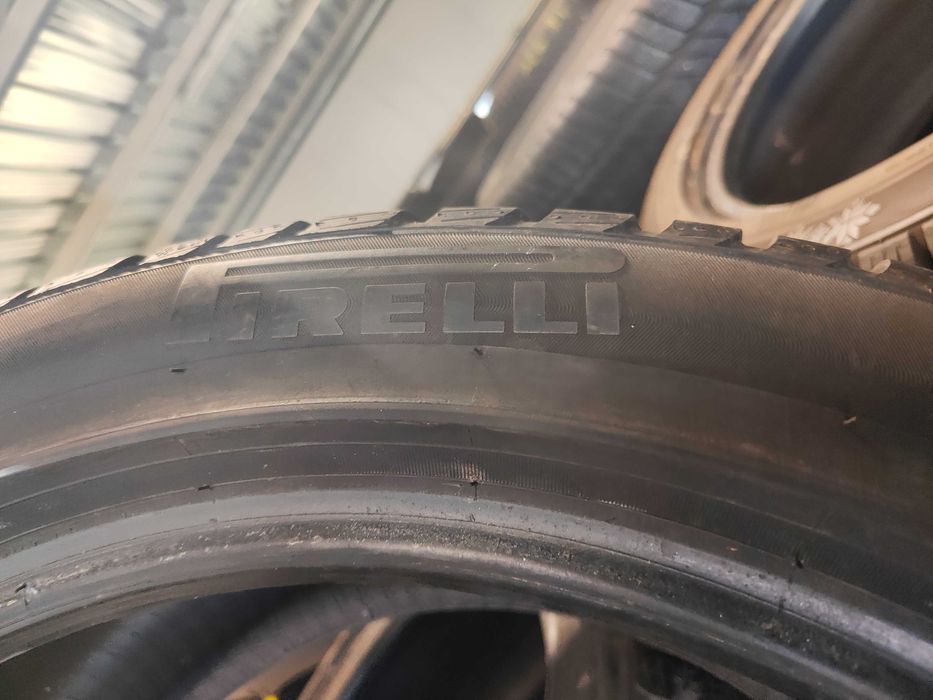 4бр. зимни гуми 275/40/18 Pirelli