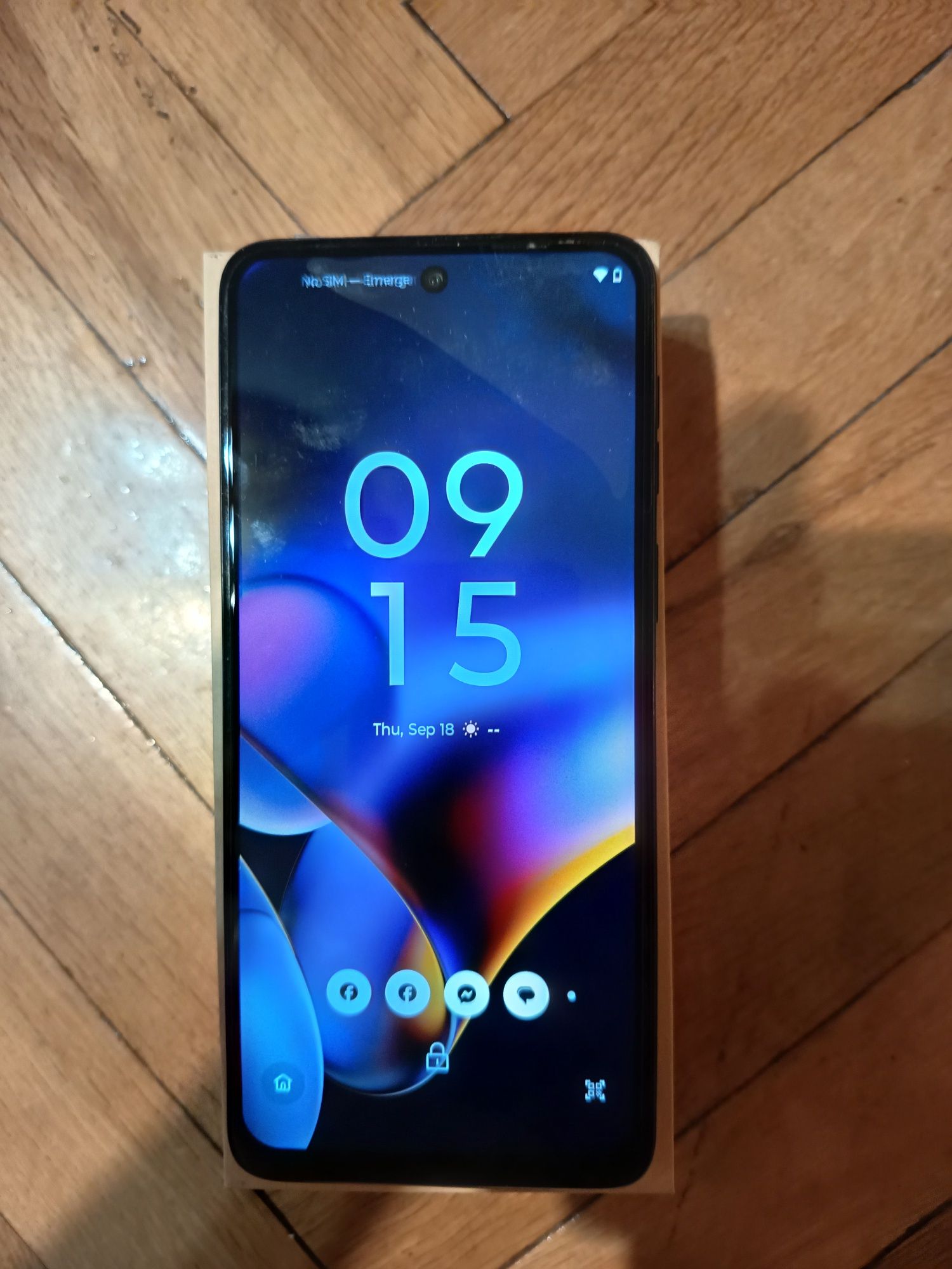 Телефон Motorola G54