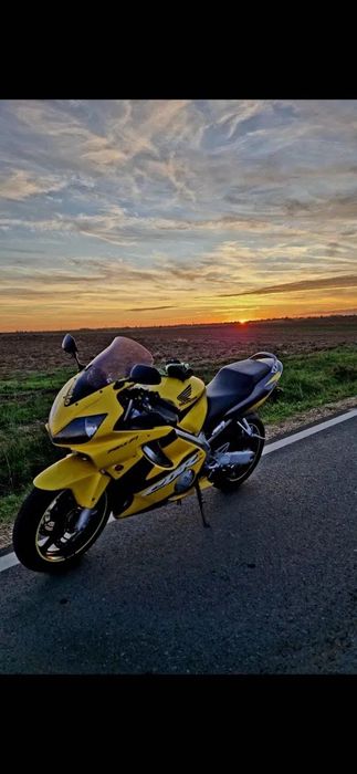 Honda cbr f41  600