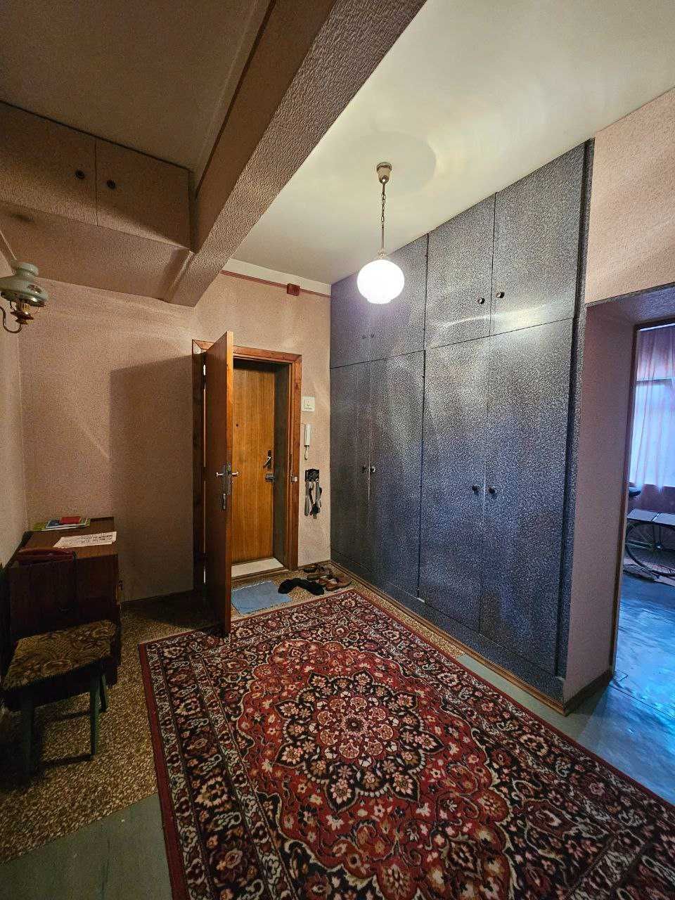 Продается Сергели 7 3/3/9 кв,м 85 2*6 2*3 75000