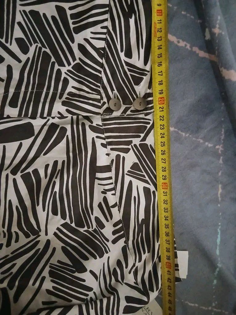 Buna vand pantaloni xl masirati rochie xl 42 stare buna