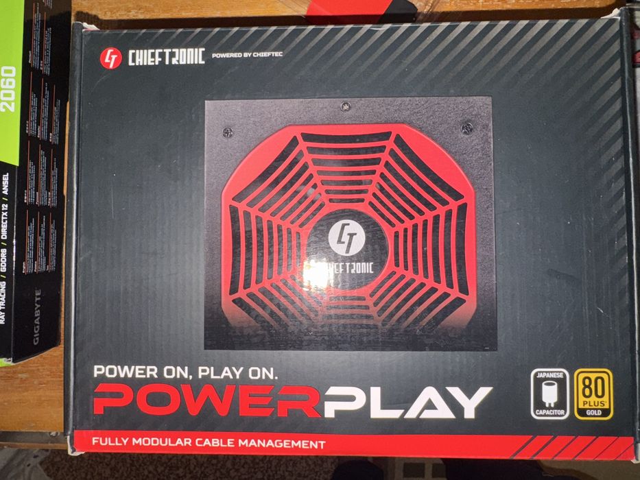 Блок питания ATX 650W Chieftec Chieftronic Powerplay GPU-650FC