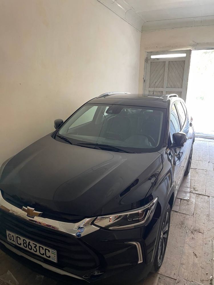 Tracker 2023 premier