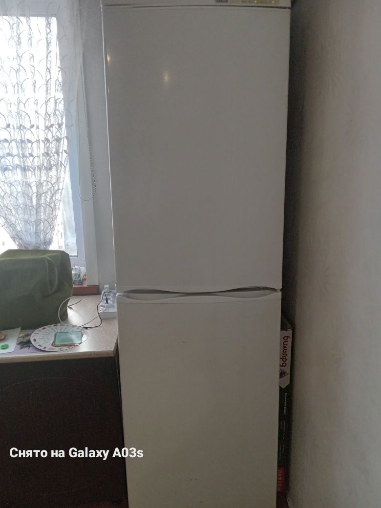 Холодильник  "АТЛАНТ"