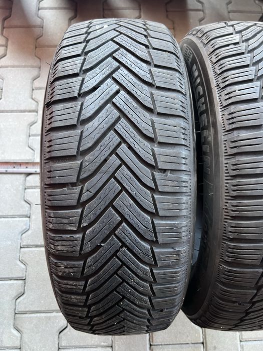 2 броя Зимни Гуми 205//60/16 MICHELIN ДОТ: 2722