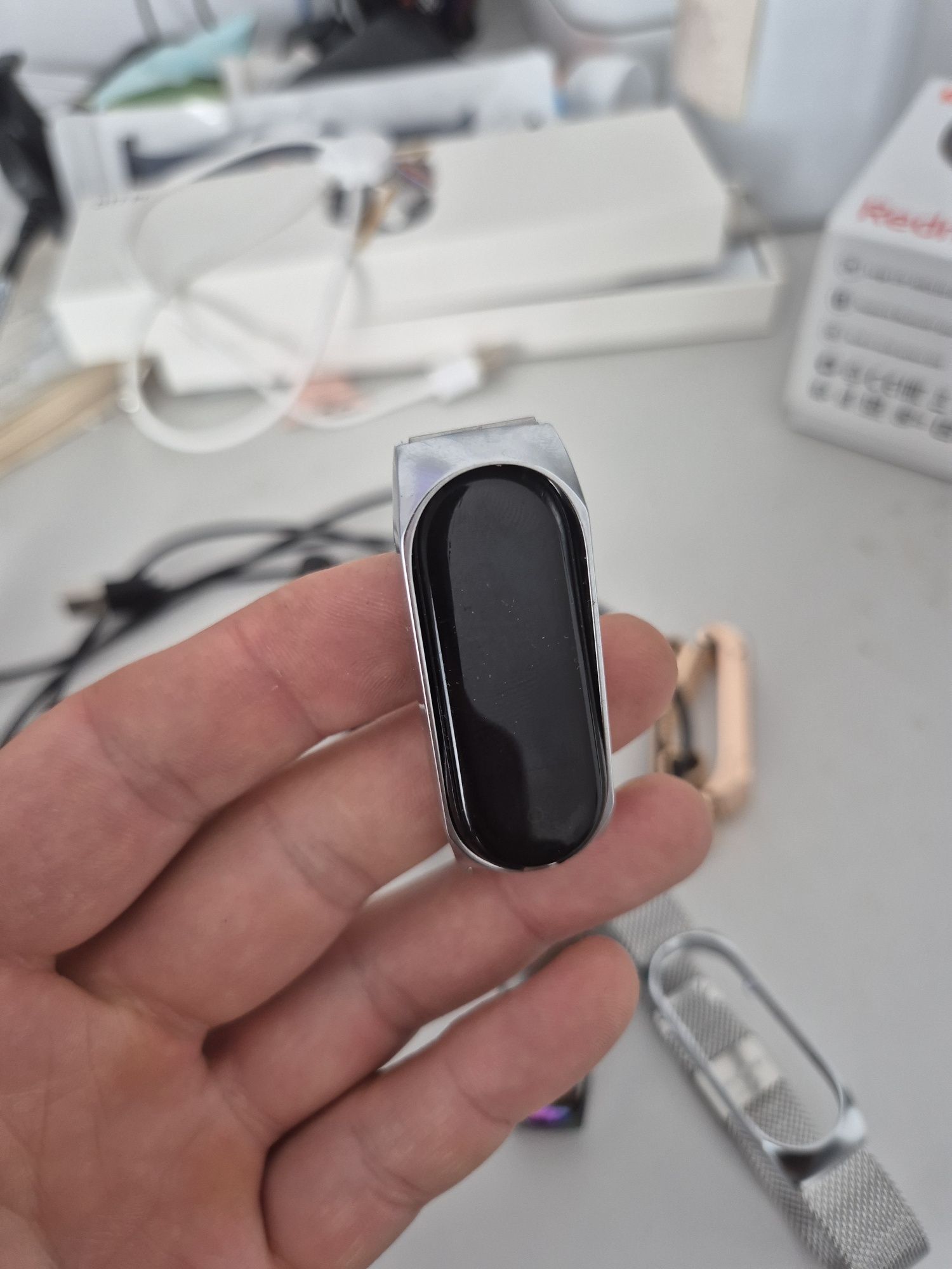Mi Band 5 7 каишки и 2 зарядни