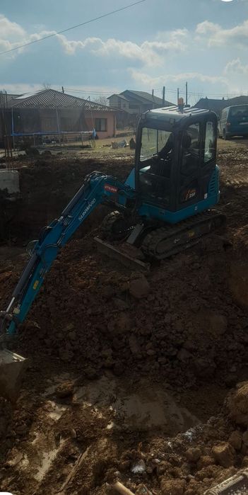 Inchiriere Miniexcavator utilaje