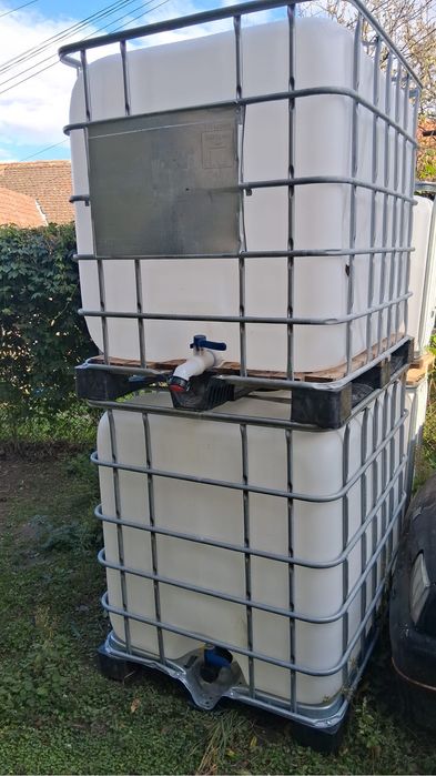 Bazine IBC  600 litri si 1000 litri