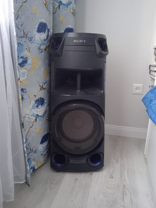 Музыкальный центр