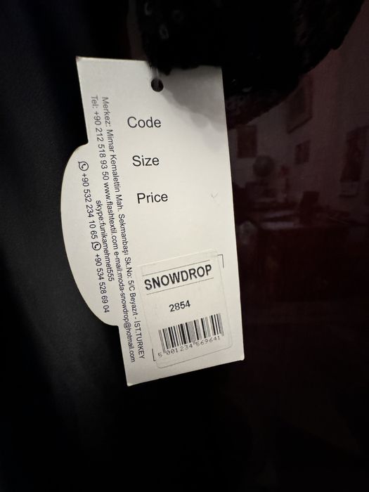 Rochie Ocazie Neagră cu Paiete si Floare, Noua cu etichetă