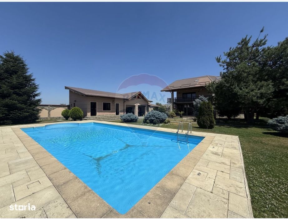 Vand sau Schimb VILA complet mobilata si utilata