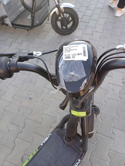Vând  bicicleta electrica