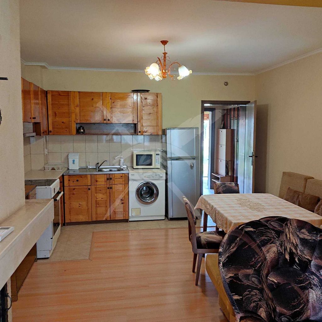 Продава се Къща в Първомай - 100 кв.м за 1500 €/кв.м - Снимка #4