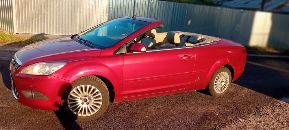 Vand Ford Focus decapotabil
