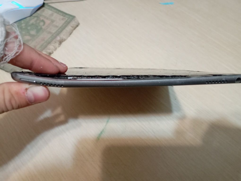Продам Айпад про
