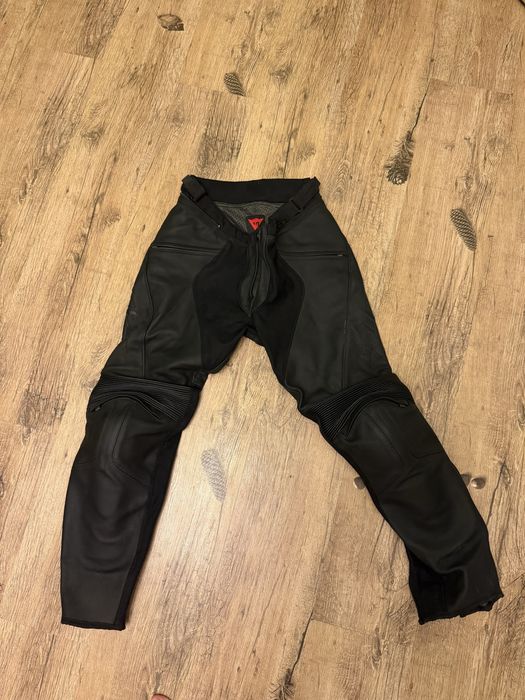 Pantaloni moto piele dama ,geaca moto piele