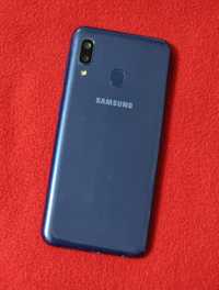 Samsung Galaxy A20e Albastru 64Gb, Liber de rețea. Pret 400 lei.