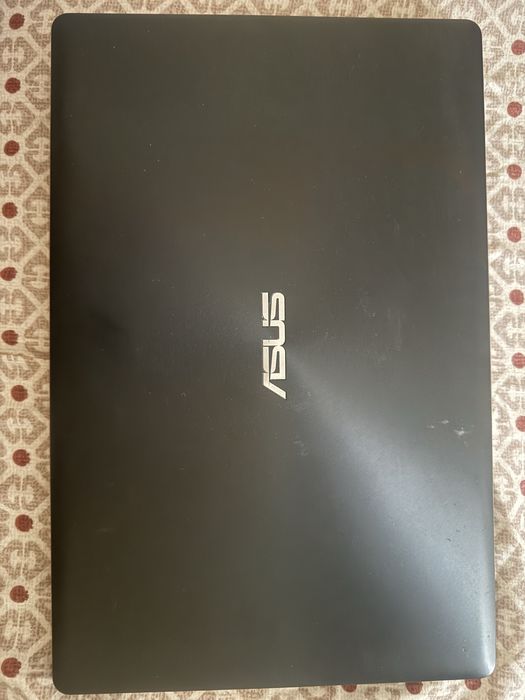 Laptop ASUS x550L