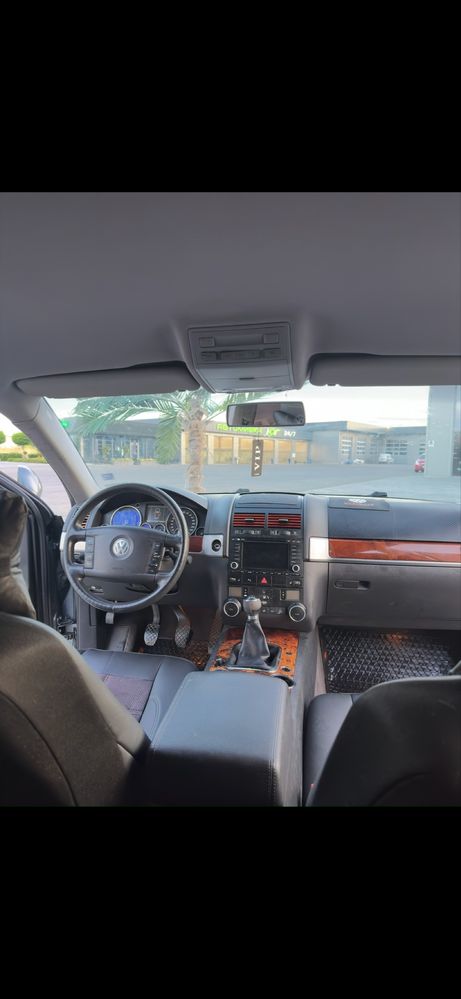VW Touareg 2.5 TDI 4x4 Добро състояние