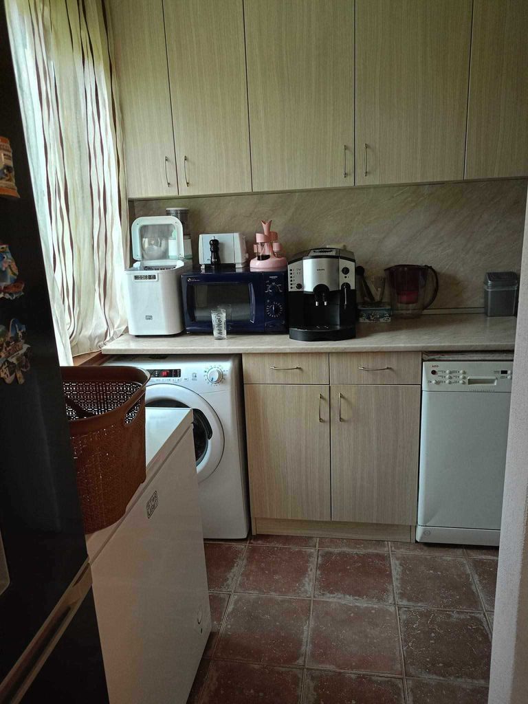 Продава се Къща в с. Рибарица, Област Ловеч - 230 кв.м за 892 €/кв.м - Снимка #5