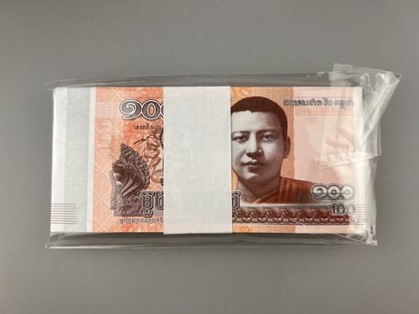 Камбоджа 100 Риел 2014 Нециркулирали 100 броя