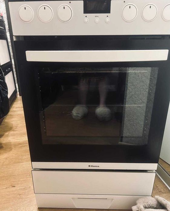 Плита стеклокерамическая "Hansa "