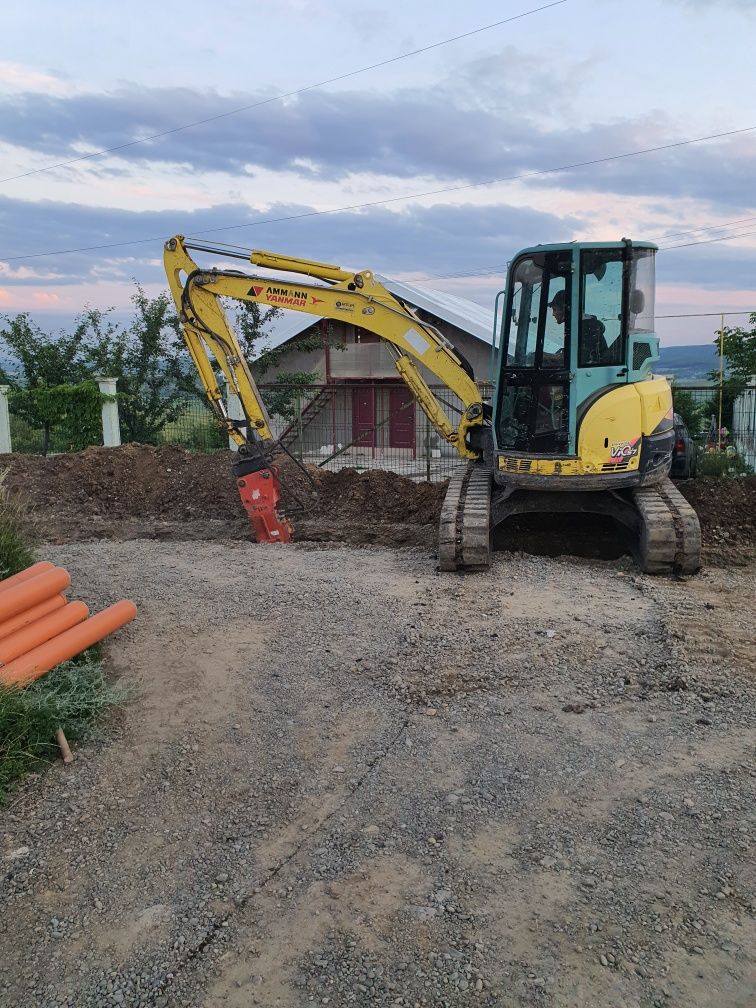 Închiriez buldoexcsvator miniexcavator