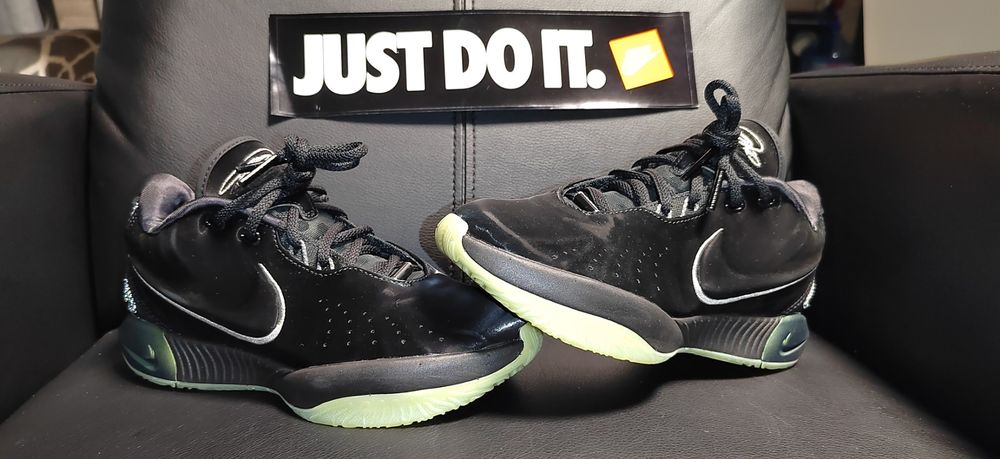 Nike Lebron XXI, номер 36