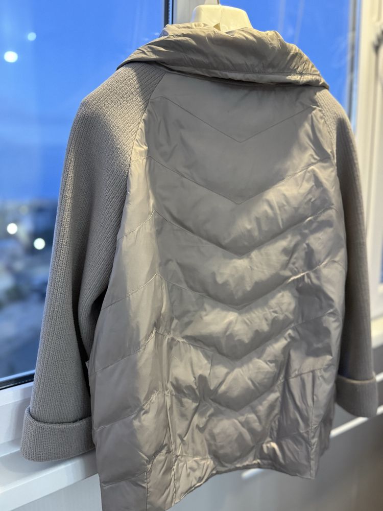 Продам куртку MaxMara