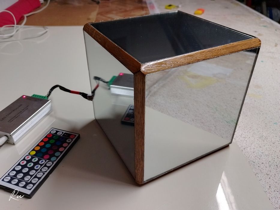 Нощна лампа Led Infinity cube