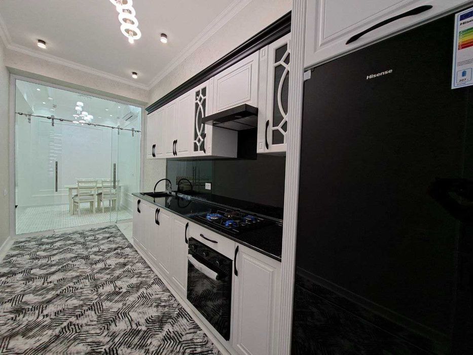 3х комнатная квартира на 4 этаже 103кв/м, в Самарканде