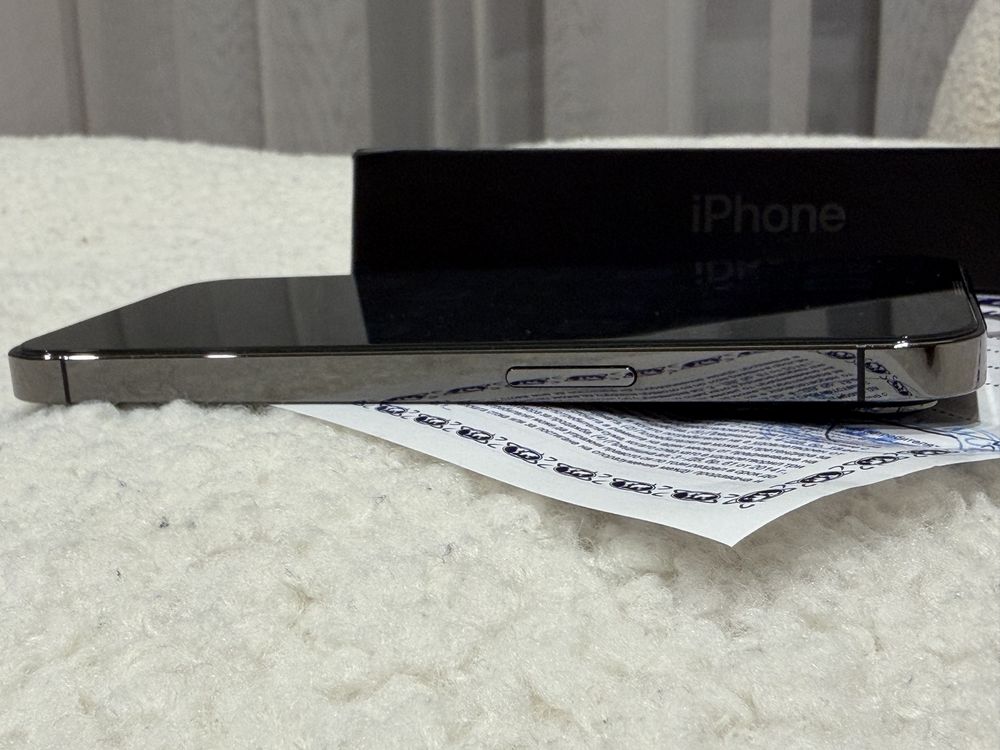 IPhone 13 pro …….