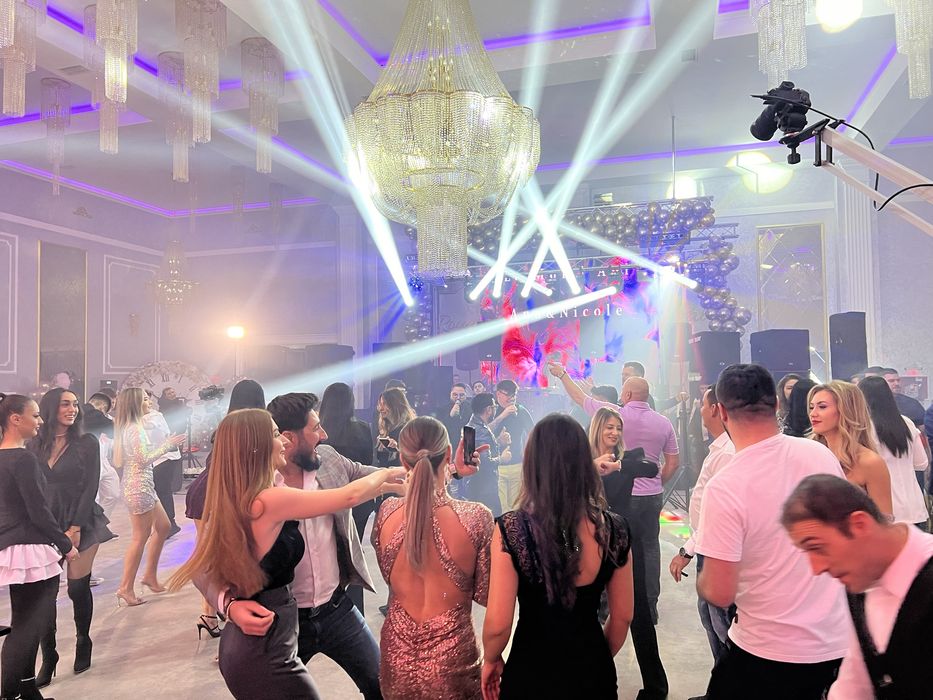 Ecran Led /Scena/Lumini de scena /Laser Show