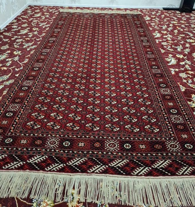 Туркман гилам сотилади асл кол мехнати 5га 3лик сотилади тезлик билан