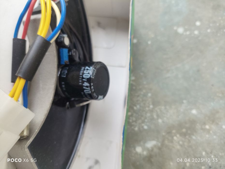 Регулятор напряжения бензогенератора (шоколадка) 3-6кВт,220В)