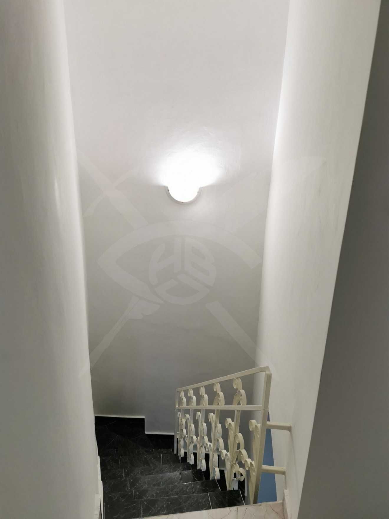 Тристаен апартамент кв.Бриз - 50104