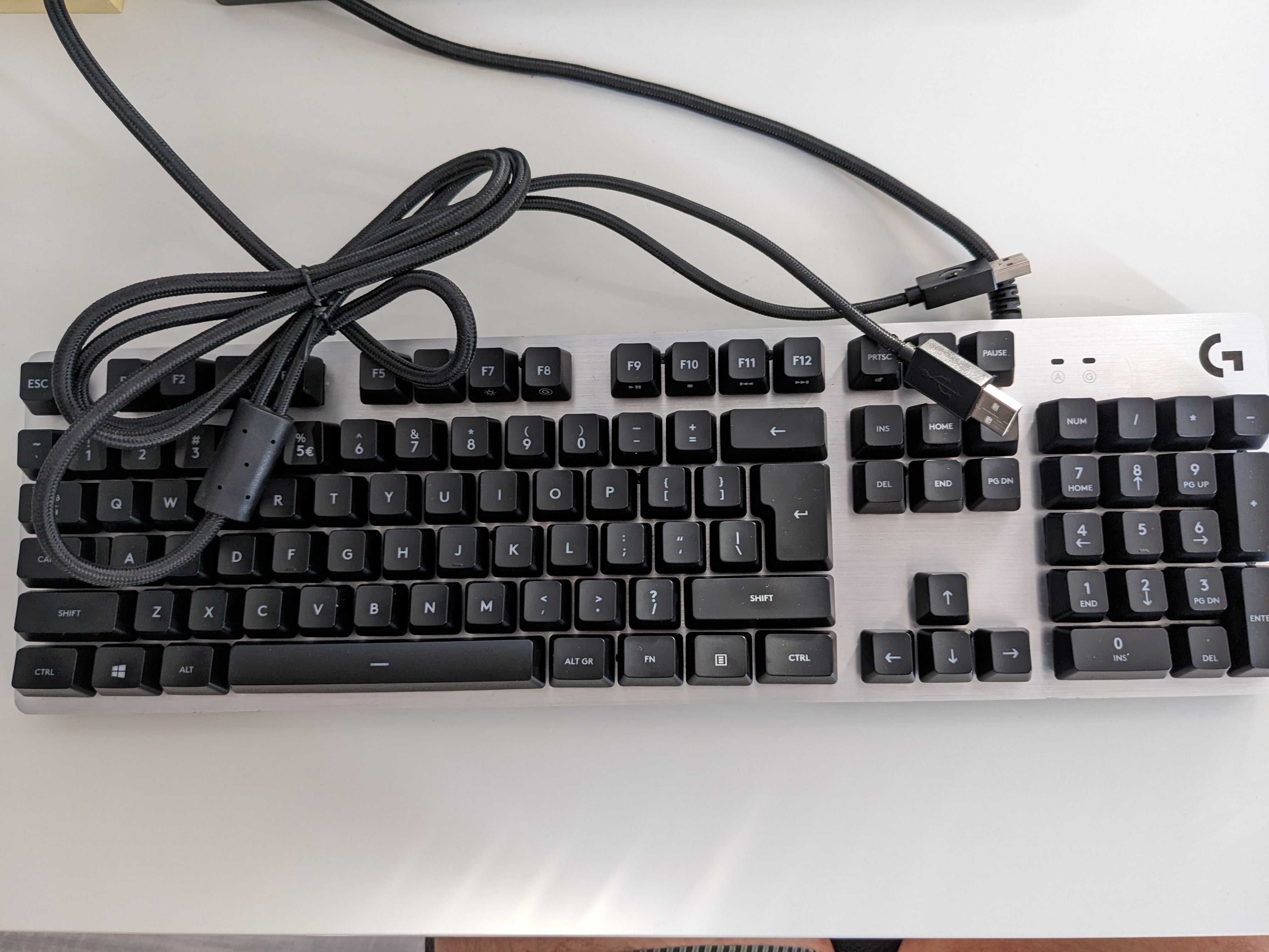 Vand tastatura Logitech G413 Silver