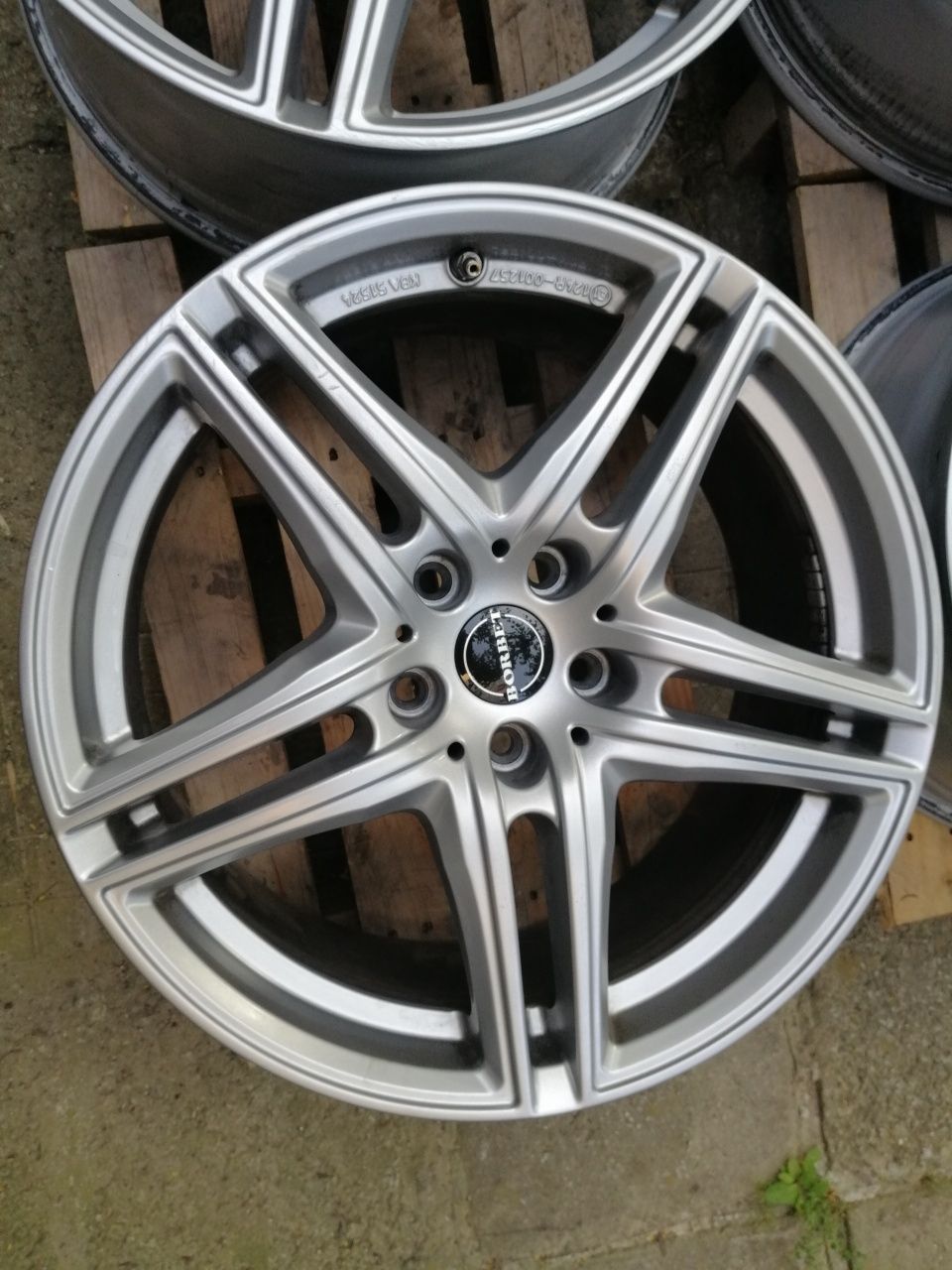 Джанти Borbet  18 5x112 8j et39